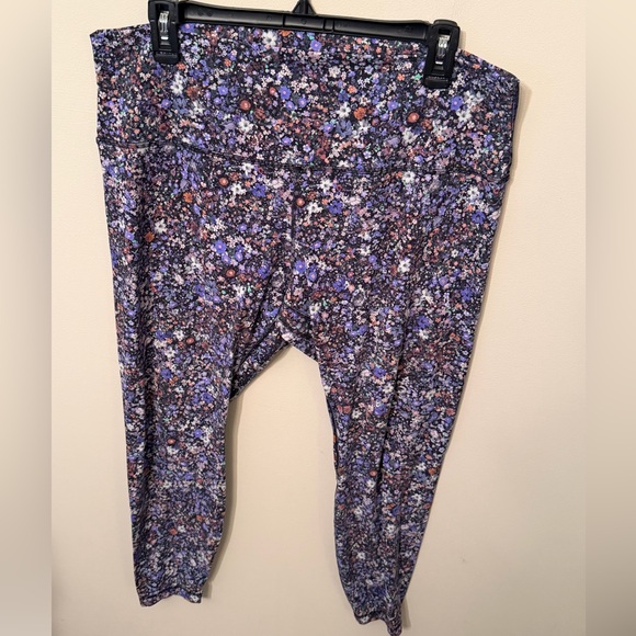 lululemon athletica Pants - lululemon athletica Purple Floral Leggings